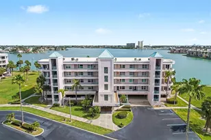8021 Sailboat Key Blvd S, Saint Pete Beach, FL 33707 - Photo 28