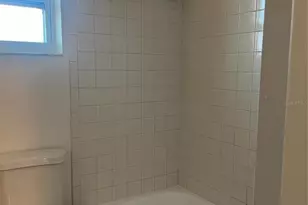 8701 4th St N, Saint Petersburg, FL 33702 - Photo 14