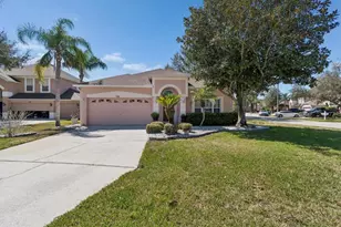 1346 Brooke View Dr, Odessa, FL 33556 - Photo 2