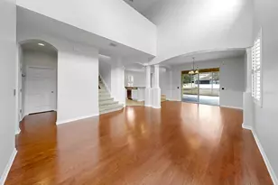 17423 New Cross Cir, Lithia, FL 33547 - Photo 10