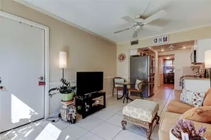 5095 Bay St NE, Saint Petersburg, FL 33703 - Photo 18
