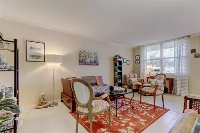 5095 Bay Street NE #104, Saint Petersburg, FL 33703 - Photo 8