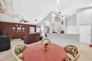 15501 Conway Pl, Tampa, FL 33624 - Photo 16