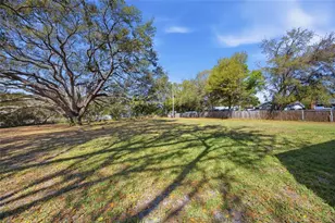 1165 Mission Cir, Clearwater, FL 33759 - Photo 24