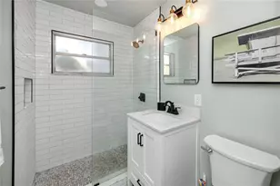 731 72nd St N, Saint Petersburg, FL 33710 - Photo 24