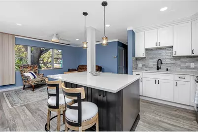 731 72nd Street N, Saint Petersburg, FL 33710 - Photo 8