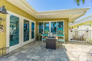 121 Wall St, Redington Shores, FL 33708 - Photo 32