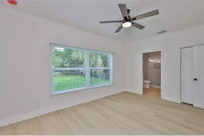 829 18th Street S, Saint Petersburg, FL 33712 - Photo 14