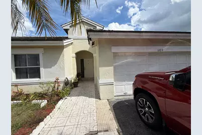 1809 SW 94th Avenue, Miramar, FL 33025 - Photo 4