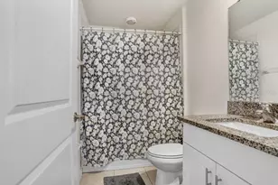 6384 Ten Acre Ct, Zephyrhills, FL 33541 - Photo 20