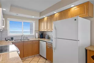 1290 Gulf Blvd, Clearwater, FL 33767 - Photo 14