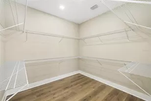 213 W Giddens Ave, Tampa, FL 33603 - Photo 20