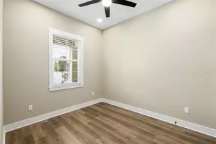 213 W Giddens Ave, Tampa, FL 33603 - Photo 30