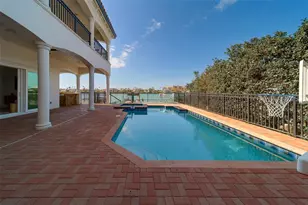 824 Island Way, Clearwater Beach, FL 33767 - Photo 22