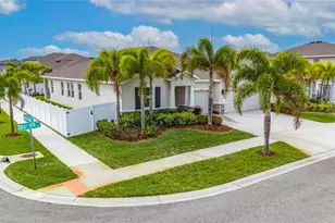 446 6th Ave NW, Ruskin, FL 33570 - Photo 4