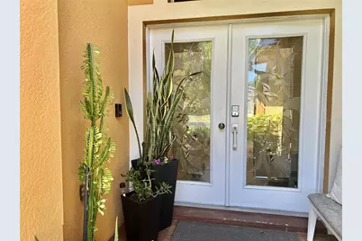 31244 Crestmont Court, Wesley Chapel, FL 33543 - Photo 6