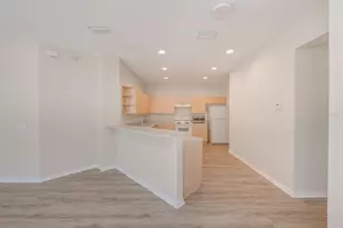 11560 Captiva Kay Dr, Riverview, FL 33569 - Photo 6