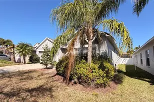 1643 Bonita Bluff Ct, Ruskin, FL 33570 - Photo 38