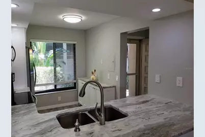 6219 Palma Del Mar Boulevard S #112, Saint Petersburg, FL 33715 - Photo 10