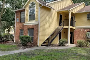 8630 Mallard Reserve Dr, Tampa, FL 33614 - Photo 16