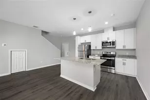 2115 Sebring Pl, Clearwater, FL 33760 - Photo 10