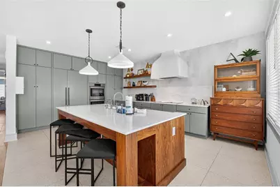 100 12th Street N, Bradenton Beach, FL 34217 - Photo 6