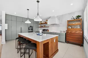 100 12th St N, Bradenton Beach, FL 34217 - Photo 6