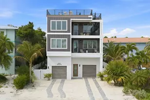 100 12th St N, Bradenton Beach, FL 34217 - Photo 1