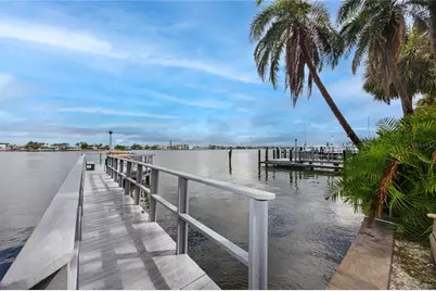 282 Treasure Island Causeway #12, Saint Petersburg, FL 33706 - Photo 40