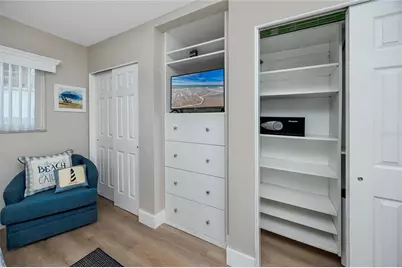 282 Treasure Island Causeway #12, Treasure Island, FL 33706 - Photo 20