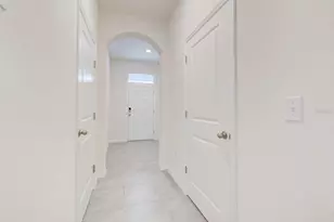 2880 Beluga Bay Dr, Odessa, FL 33556 - Photo 4