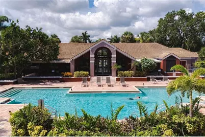 10263 Gandy Boulevard N #2405, Saint Petersburg, FL 33702 - Photo 18