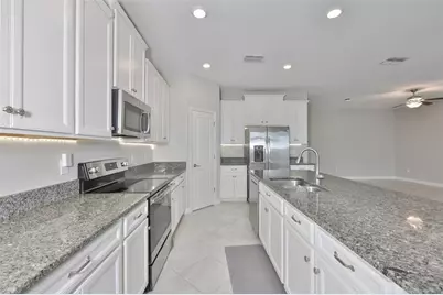 11454 Freshwater Ridge Drive, Riverview, FL 33569 - Photo 10