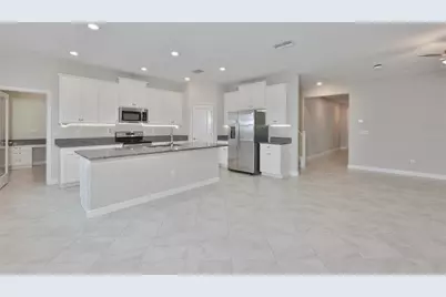 11454 Freshwater Ridge Drive, Riverview, FL 33569 - Photo 14