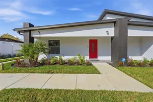 10104 N Dartmouth Ave, Tampa, FL 33612 - Photo 4