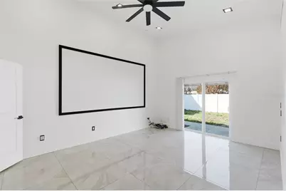 10104 N Dartmouth Avenue, Tampa, FL 33612 - Photo 24