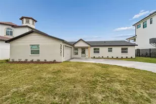 3921 Versailles Dr, Tampa, FL 33634 - Photo 1