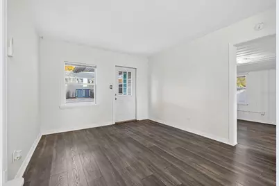 500 35th Avenue N, Saint Petersburg, FL 33704 - Photo 6