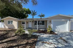 6556 27th St N, Saint Petersburg, FL 33702 - Photo 1