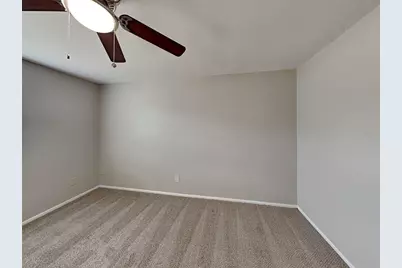 [Address not provided], Tampa, FL 33634 - Photo 10