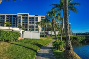 8 Belleview Blvd, Belleair, FL 33756 - Photo 52