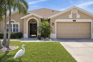 8740 Maple Pond Ct, Trinity, FL 34655 - Photo 2