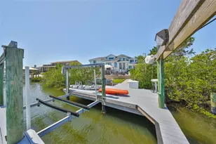 945 Bunker View Dr, Apollo Beach, FL 33572 - Photo 82