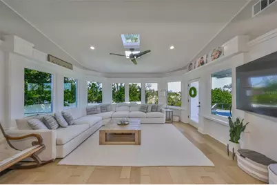 945 Bunker View Drive, Apollo Beach, FL 33572 - Photo 20