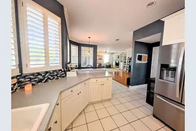 2919 Bayshore Vista Drive, Tampa, FL 33611 - Photo 8