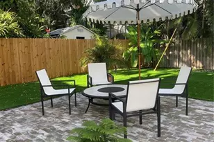 51 Aegean Ave, Tampa, FL 33606 - Photo 10