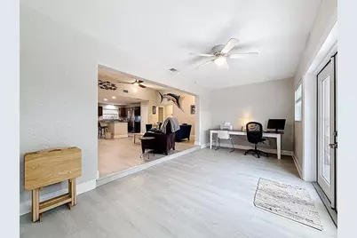 2400 Granada Circle W, Saint Petersburg, FL 33712 - Photo 20