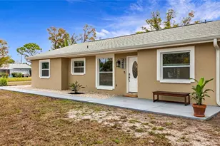 2400 Granada Cir W, Saint Petersburg, FL 33712 - Photo 68