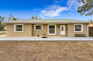 2400 Granada Cir W, Saint Petersburg, FL 33712 - Photo 76