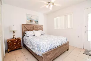 8325 112th St, Seminole, FL 33772 - Photo 8